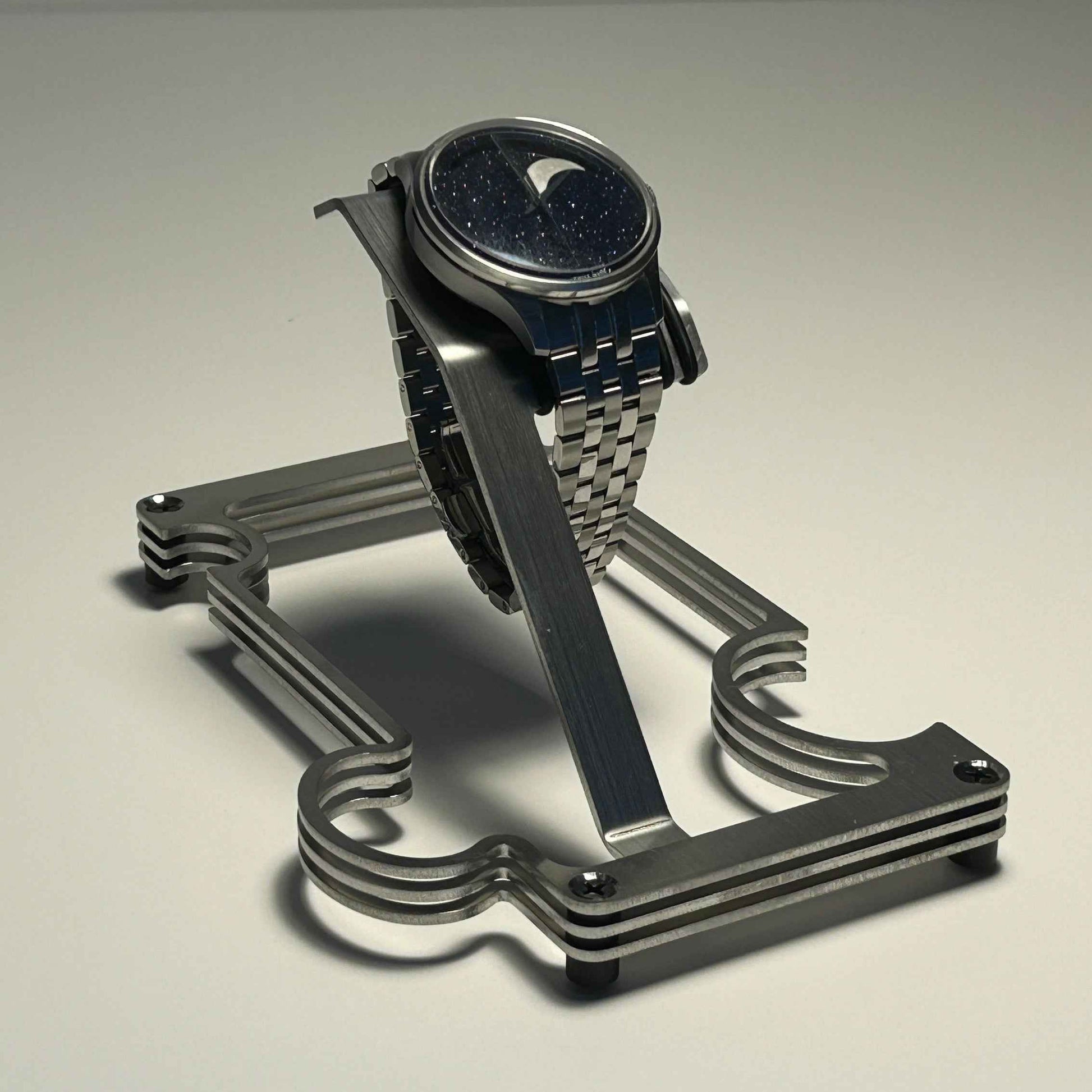 Puzzle Stand